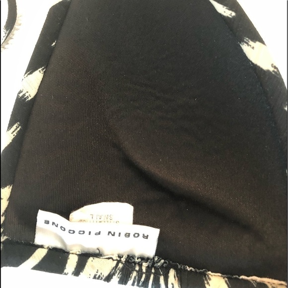 Robin Piccone Animal Print Swimsuit Top Size S - Picture 12 of 15